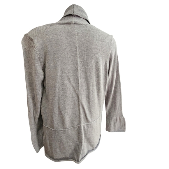 Olsen cardigan, grey, soft, size small - Picture 7 of 9